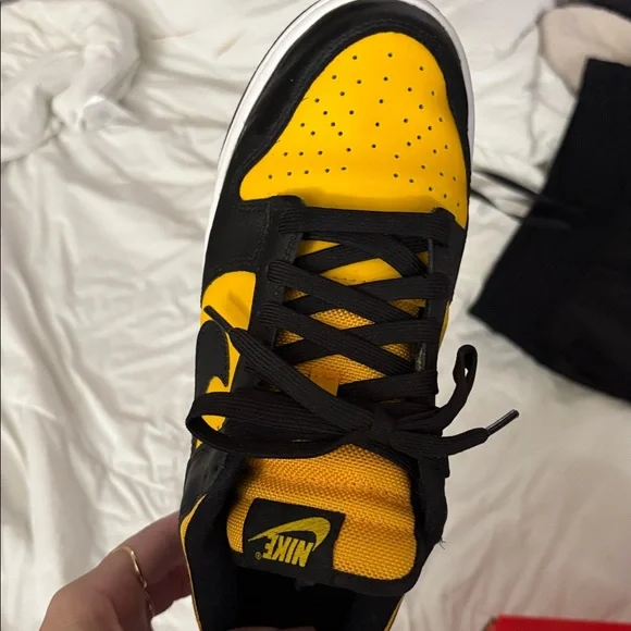 Nike dunk low reverse goldenrod black & yellow - Picture 6 of 8